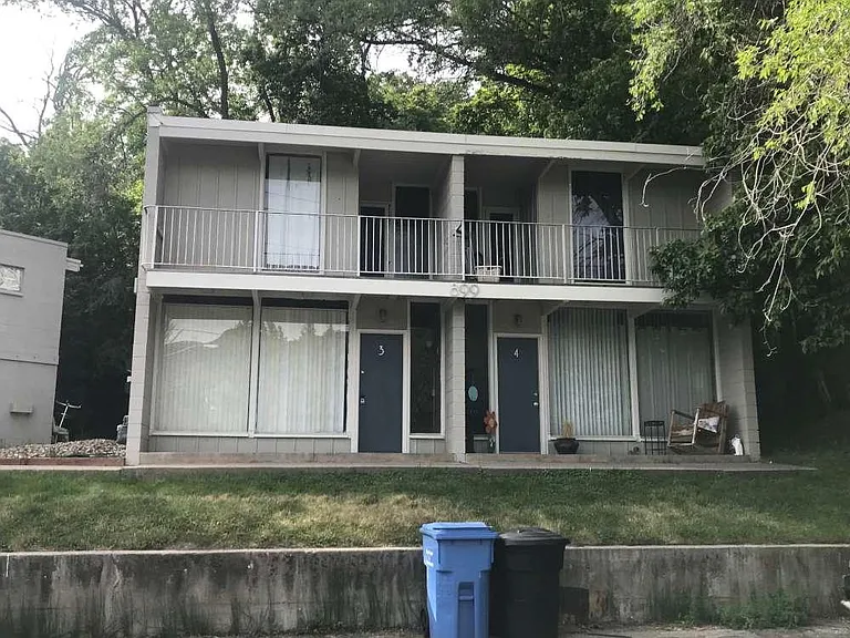 899 Canyon Rd #3 — Photo 4