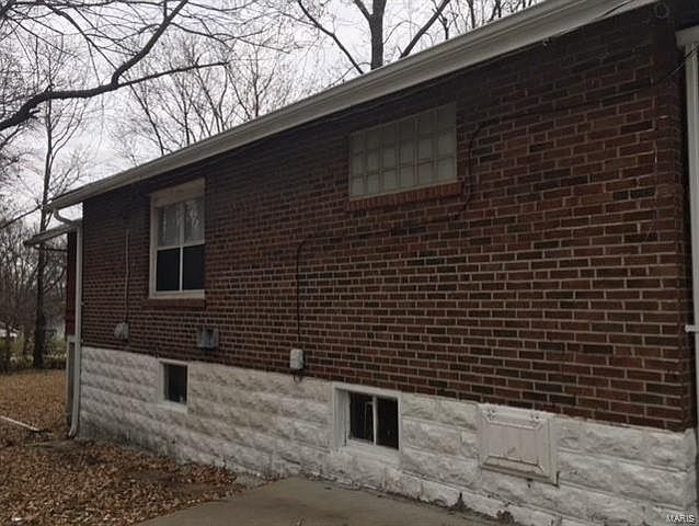 2nd image of 6211 Bircher Ave