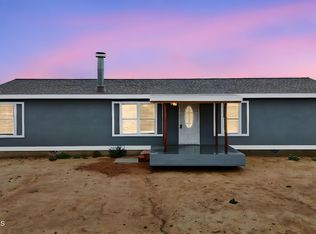 585 N Old Coach Trl, Dewey, AZ 86327