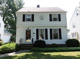 20623 Beachwood Dr, Rocky River, OH 44116