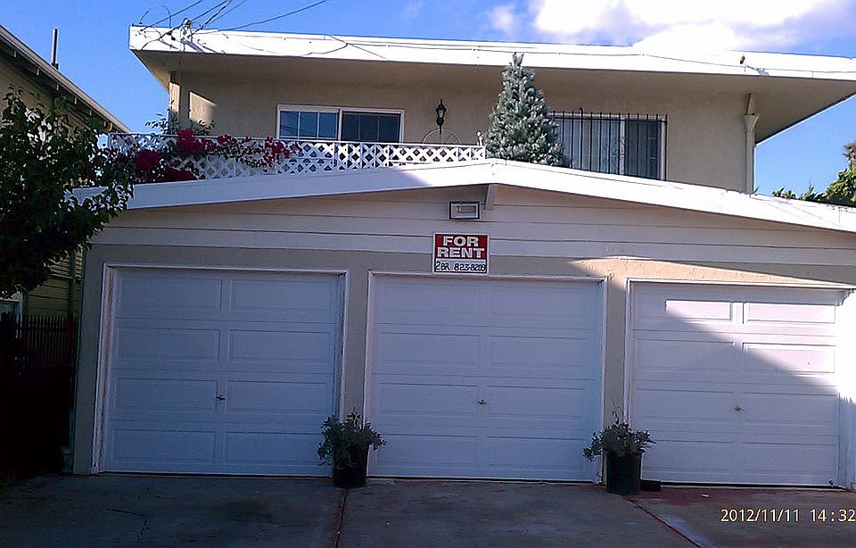 2nd image of 1449 86th Ave