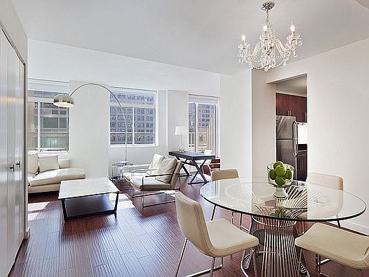 3rd image of 15 Gold St #17D