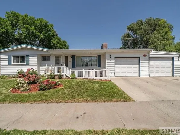 1545 12th St, Idaho Falls, ID 83404