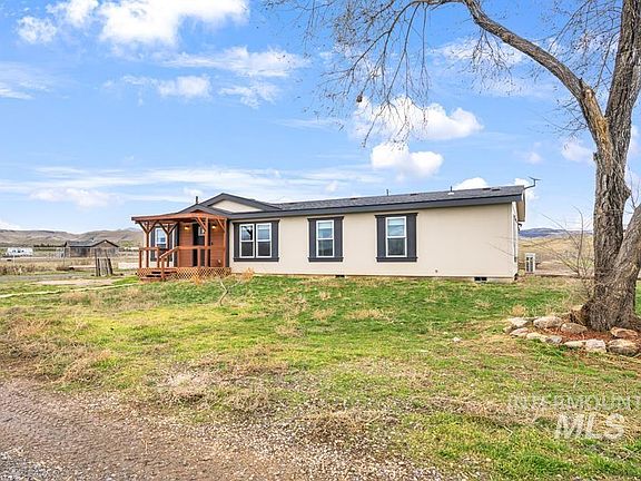 2nd image of 9446 Wright Rd