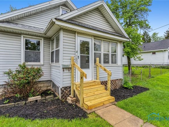 1658 Botkins Dr, Toledo, OH 43605