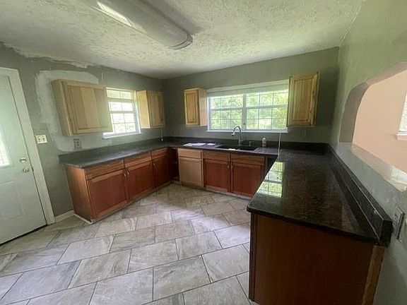 2nd image of 41115 Community Center Rd