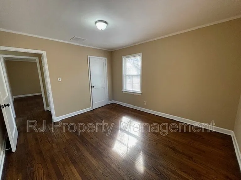3542 Millington Rd — Photo 10