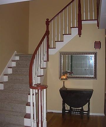 4th image of 103 E Weiler Ln