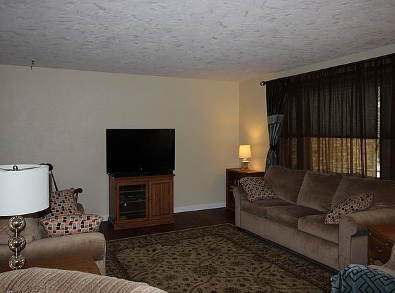 5th image of 5300 N County Road 300 E