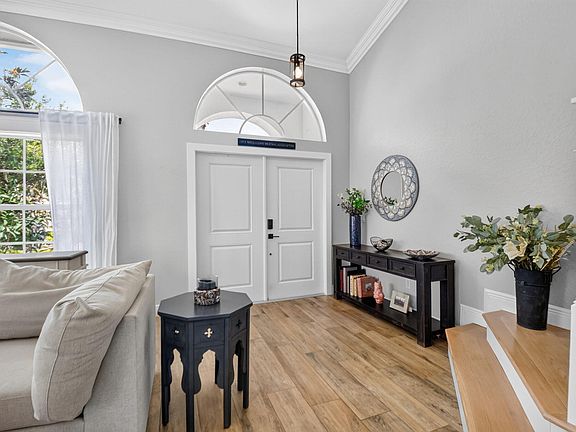 3rd image of 4085 Bahia Isle Cir