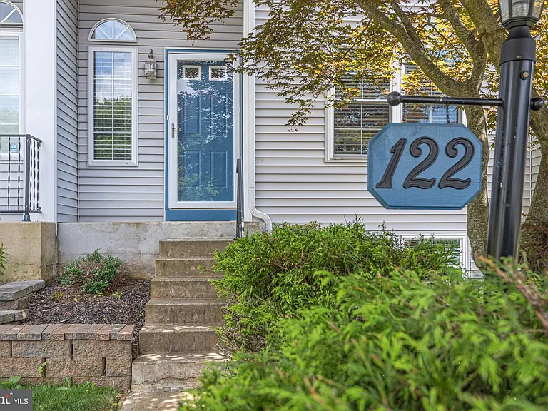 1299 Eric Ln — Photo 21