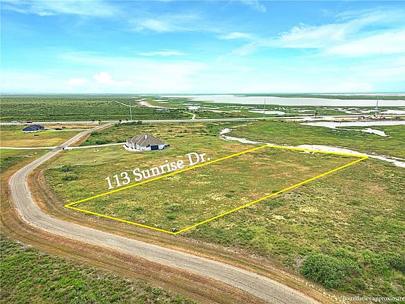 3rd image of 113 Sunrise Dr