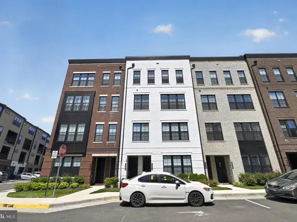 43498 Madison Springs Ter, Ashburn, VA 20148