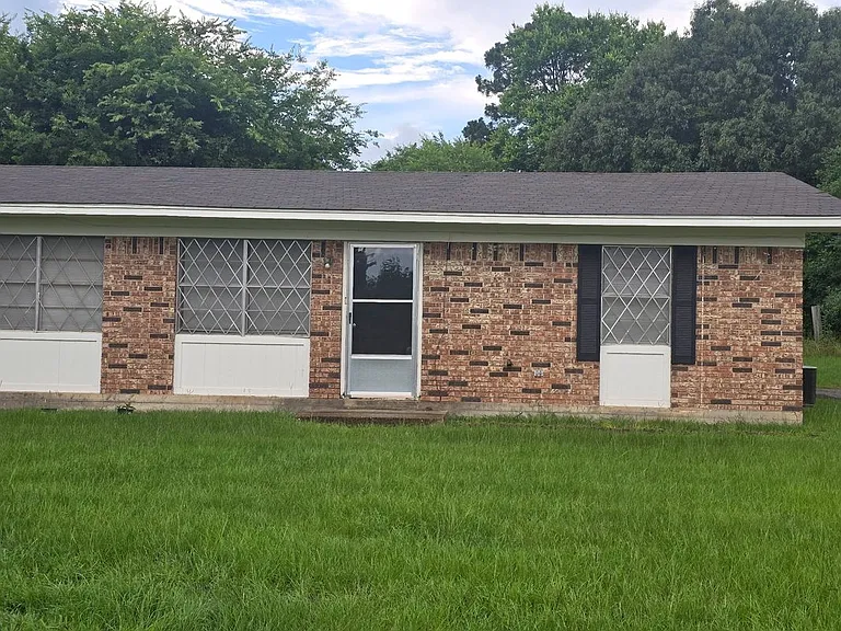 204 County Road 2877 — Photo 18