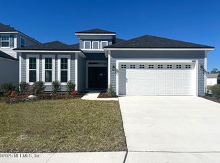 3523 Americana Dr, Green Cove Springs, FL 32043