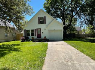 634 Jessop Ave, Lansing, MI 48910