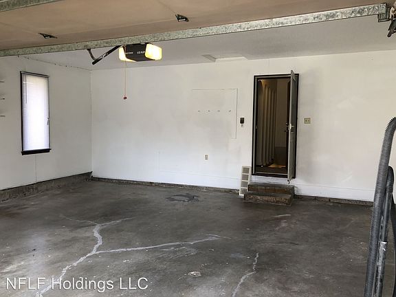 5th image of 400 N 12th St