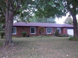 2210 Alexandria Dr, Greenfield, IN