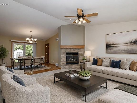2nd image of 419 Jewel STREET