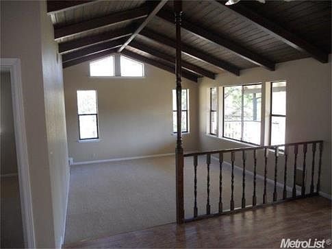 5th image of 1100 Jaybird Ln