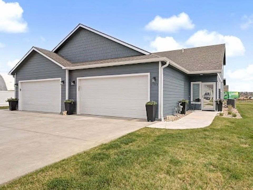 1st image of 2703 Tim Rogers Ln