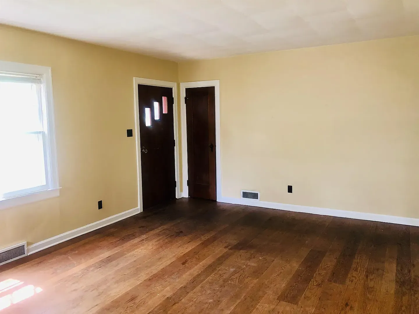 510 S Mitchell St — Photo 4