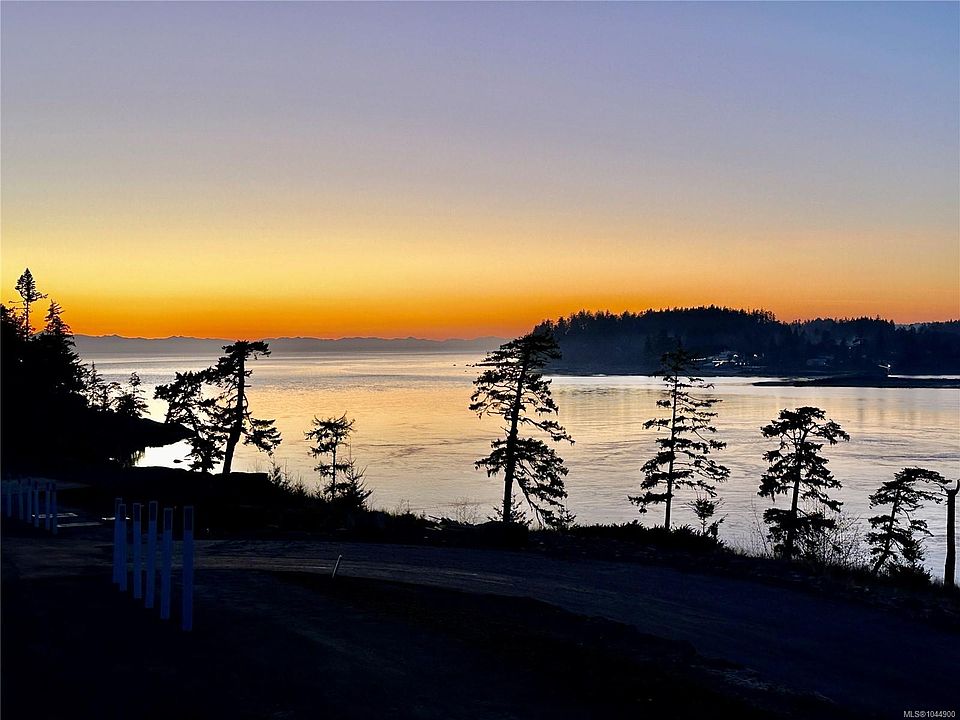 1st image of 7078 E Sooke Rd