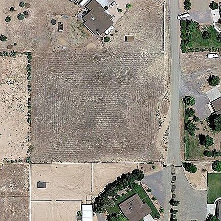 5th image of 1850 N Sunrise Cir