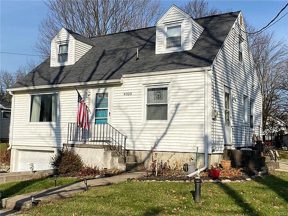 3rd image of 4323 Onondaga Blvd
