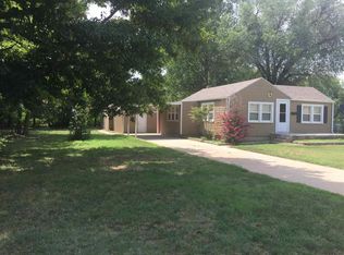 2019 S Saint Francis St, Wichita, KS 67211