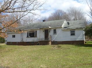 1745 Shellbark Rd, Armagh, PA 15920