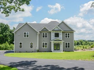 603-603R South St, Shrewsbury, MA 01545