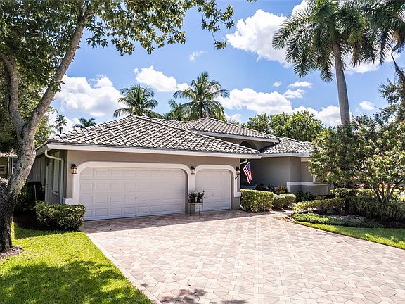 3rd image of 6424 NW 99th Drive