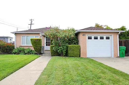 15539 Vassar Ave Photo 1
