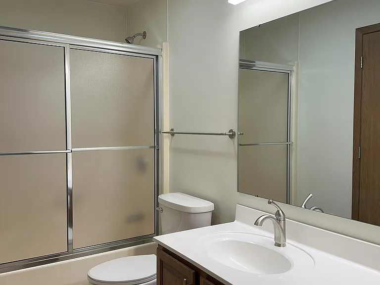 Westgate Apartments — Photo 10