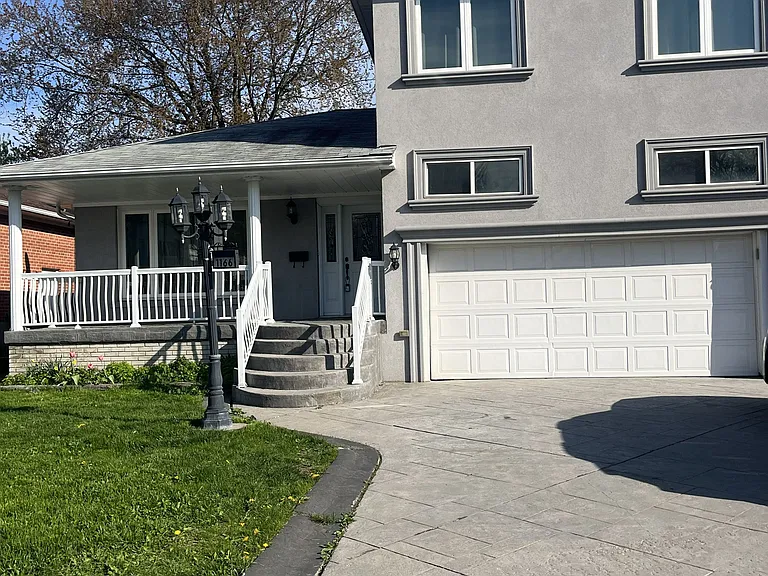 1166 McBride Ave #UPPER — Photo 1