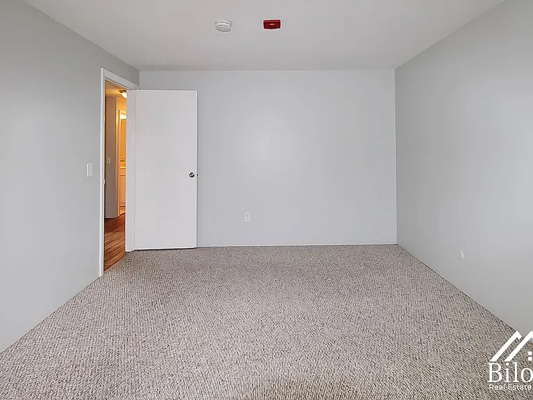 Hillside Terrace Apartments — Photo 168