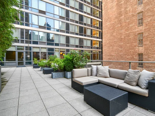 125 West 31st Street image 14 of 21