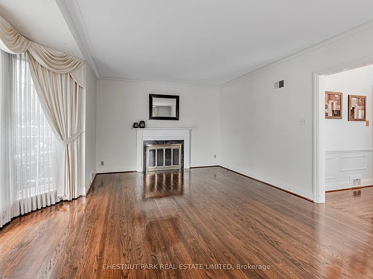 56 Rochester Ave — Photo 5