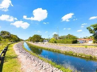 6110 S Waterway Dr #EFF, Miami, FL 33155