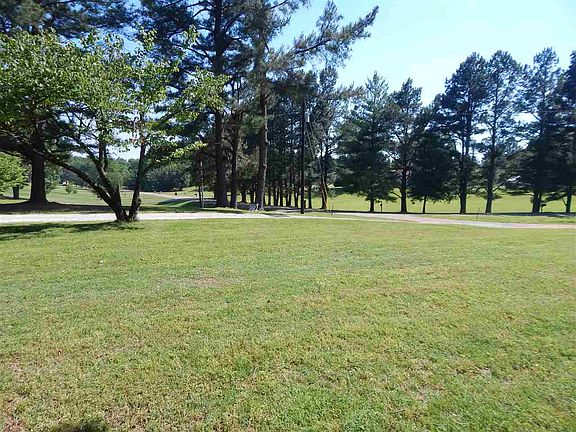 4th image of 472 Twin Lakes Cir