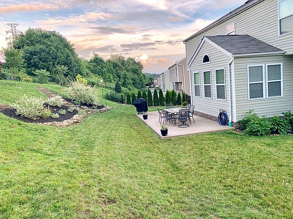 3rd image of 3026 Juniper Ct