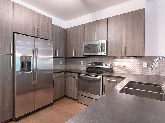 2nd image of 3600 S Lamar Blvd #215