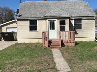 605 N Columbia Ave, Fulda, MN 56131
