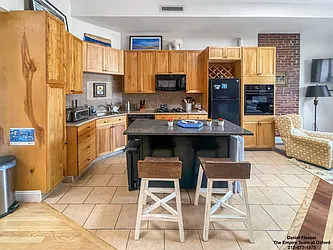 Rented by Oxford Property Group