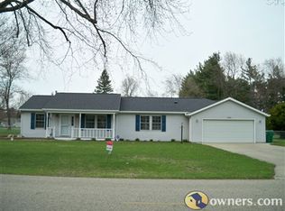 2539 Coquillard Dr, Niles, MI 49120
