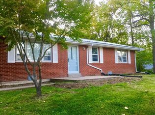 21381 S South Mount Pleasant Rd, Hartsburg, MO 65039