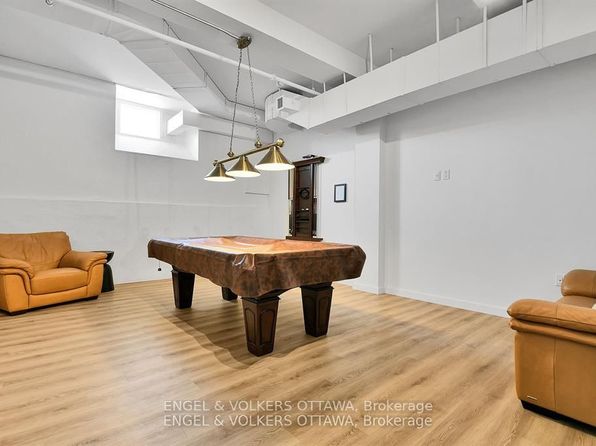 135 Barrette St #501, Ottawa, ON K1L 7Z9
