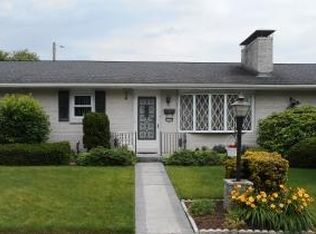 2714 Hiester Blvd, Reading, PA 19609