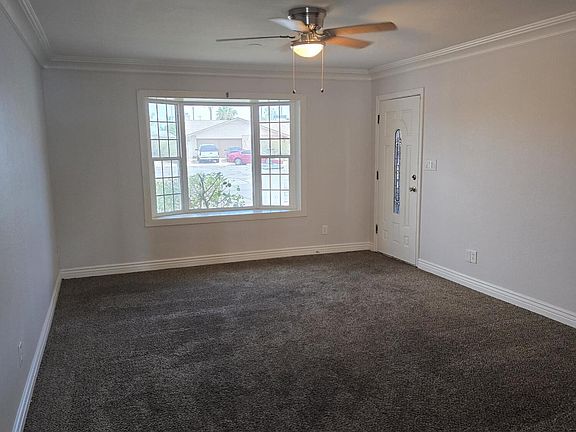 3rd image of 3745 W Lupine Ave